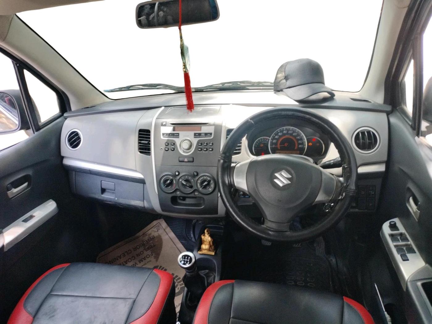 2011 Maruti Wagon R 1.0 VXI, Petrol, Manual, 1,10,770 km, interior