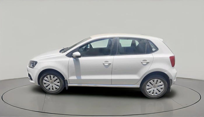 2016 Volkswagen Polo COMFORTLINE 1.2L, Petrol, Manual, 73,055 km, exterior