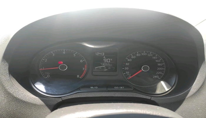 2016 Volkswagen Polo COMFORTLINE 1.2L, Petrol, Manual, 73,055 km, interior