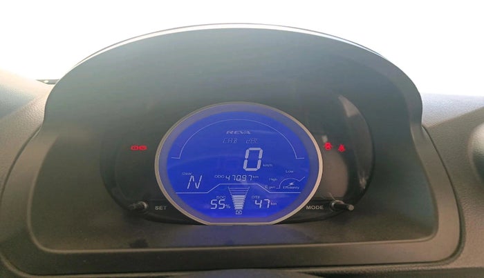 2017 Mahindra E20 Plus P6, Electric, Automatic, 47,097 km, interior