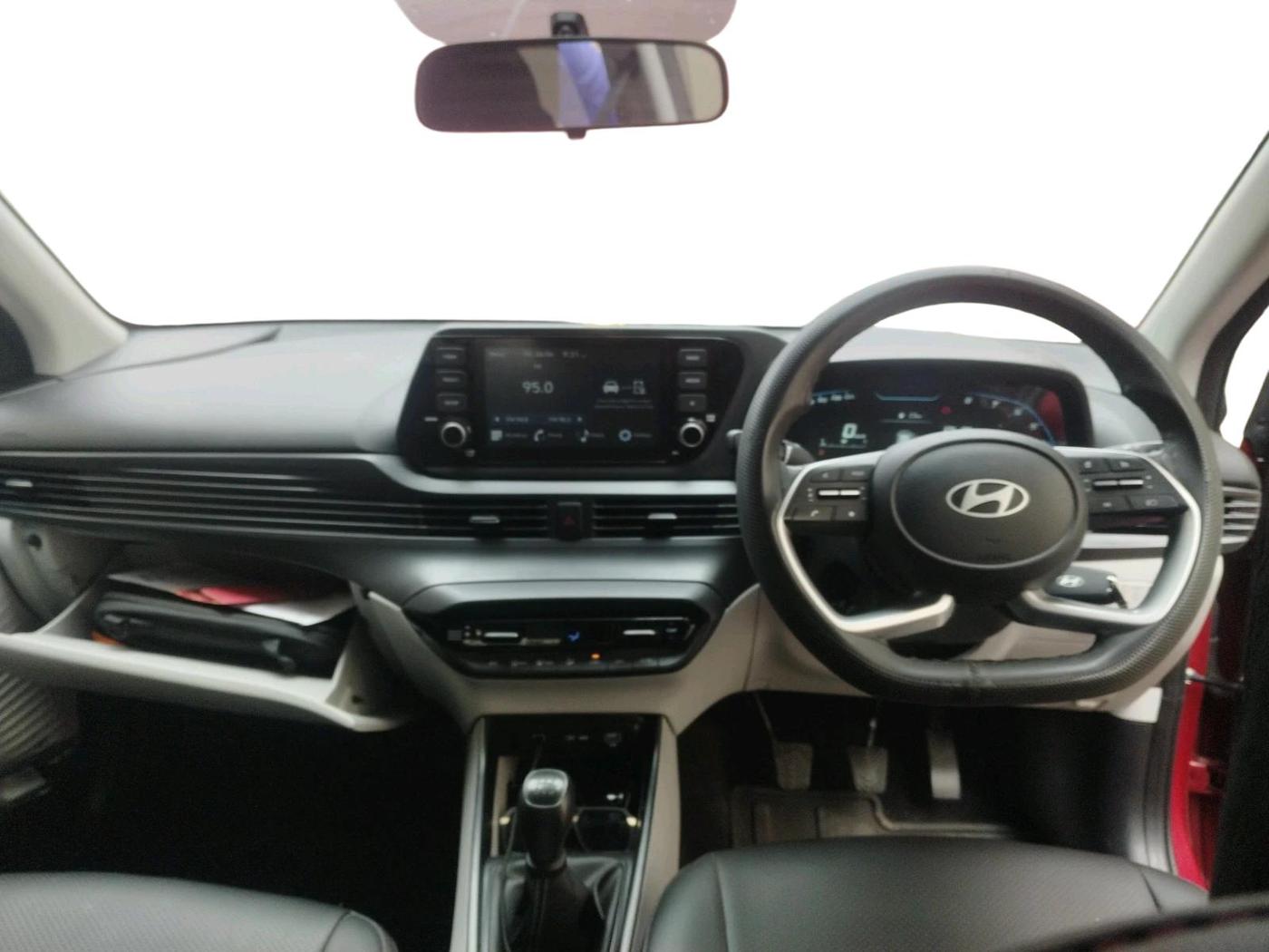 2025 Hyundai NEW I20 SPORTZ 1.2 MT, Petrol, Manual, 11,139 km, interior