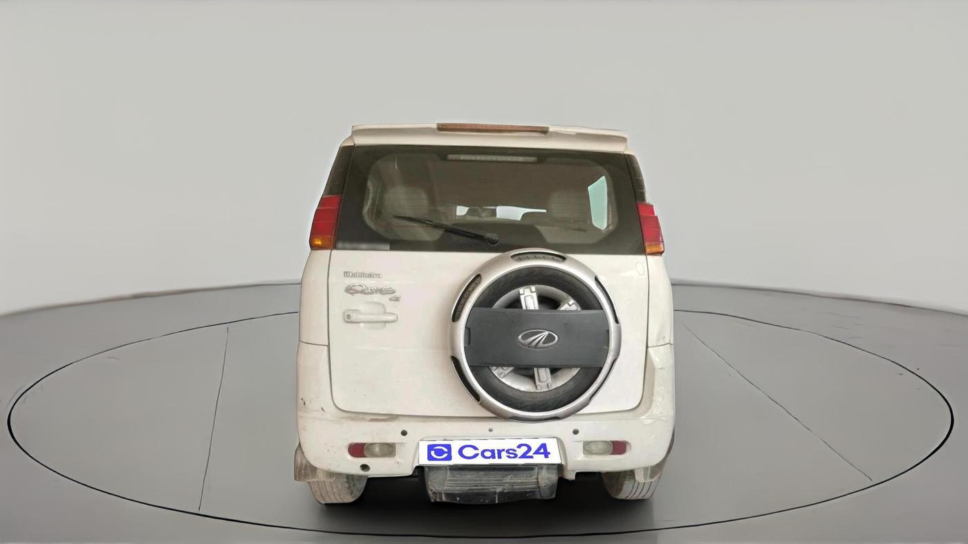 2012 Mahindra Quanto C8, Diesel, Manual, 96,075 km, exterior