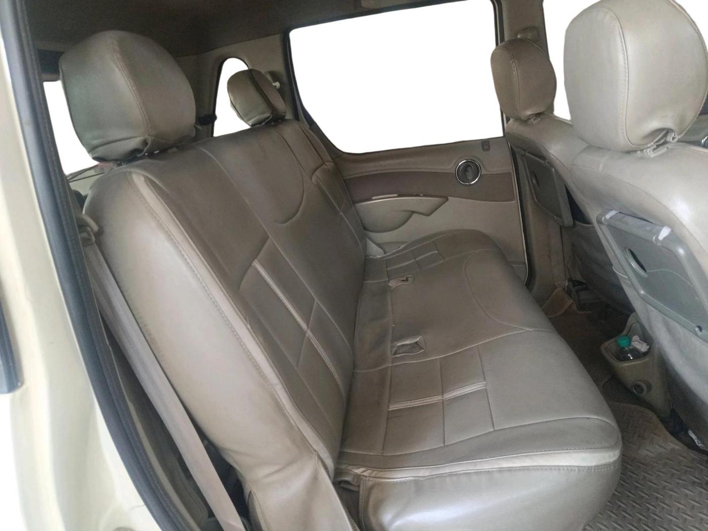 2012 Mahindra Quanto C8, Diesel, Manual, 96,075 km, interior