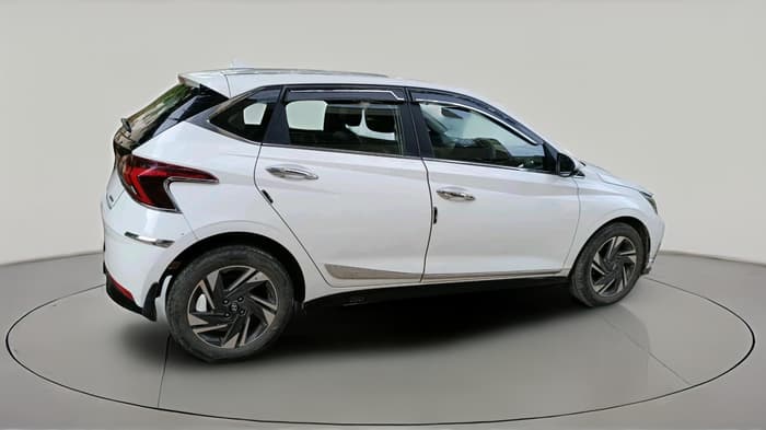 2021 Hyundai NEW I20 ASTA 1.2 MT, Petrol, Manual, 11,440 km, exterior