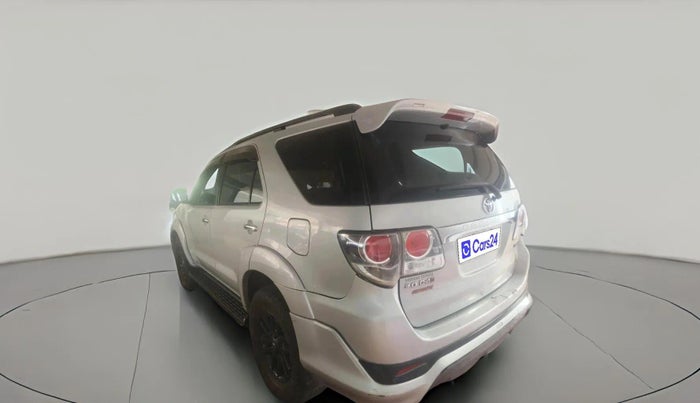 2013 Toyota Fortuner 3.0 4X2 AT, Diesel, Automatic, 1,77,221 km, exterior