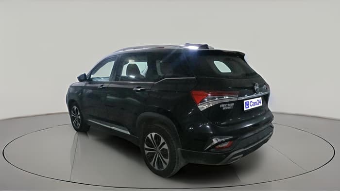 2021 MG HECTOR PLUS SHARP 2.0 DIESEL TURBO MT 6-STR, Diesel, Manual, 2,34,392 km, exterior