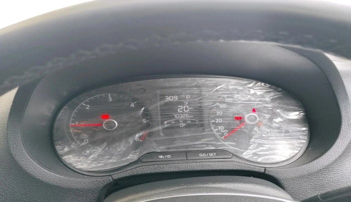 2019 Volkswagen Ameo HIGHLINE PLUS 1.5L AT 16 ALLOY, Diesel, Automatic, 70,326 km, interior