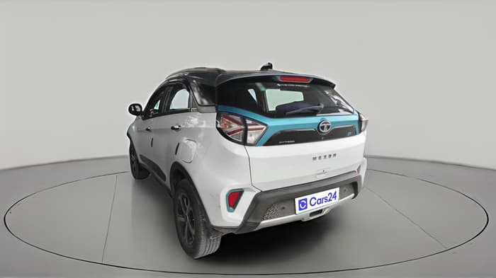 2021 Tata NEXON EV XZ PLUS, Electric, Automatic, 1,43,270 km, exterior