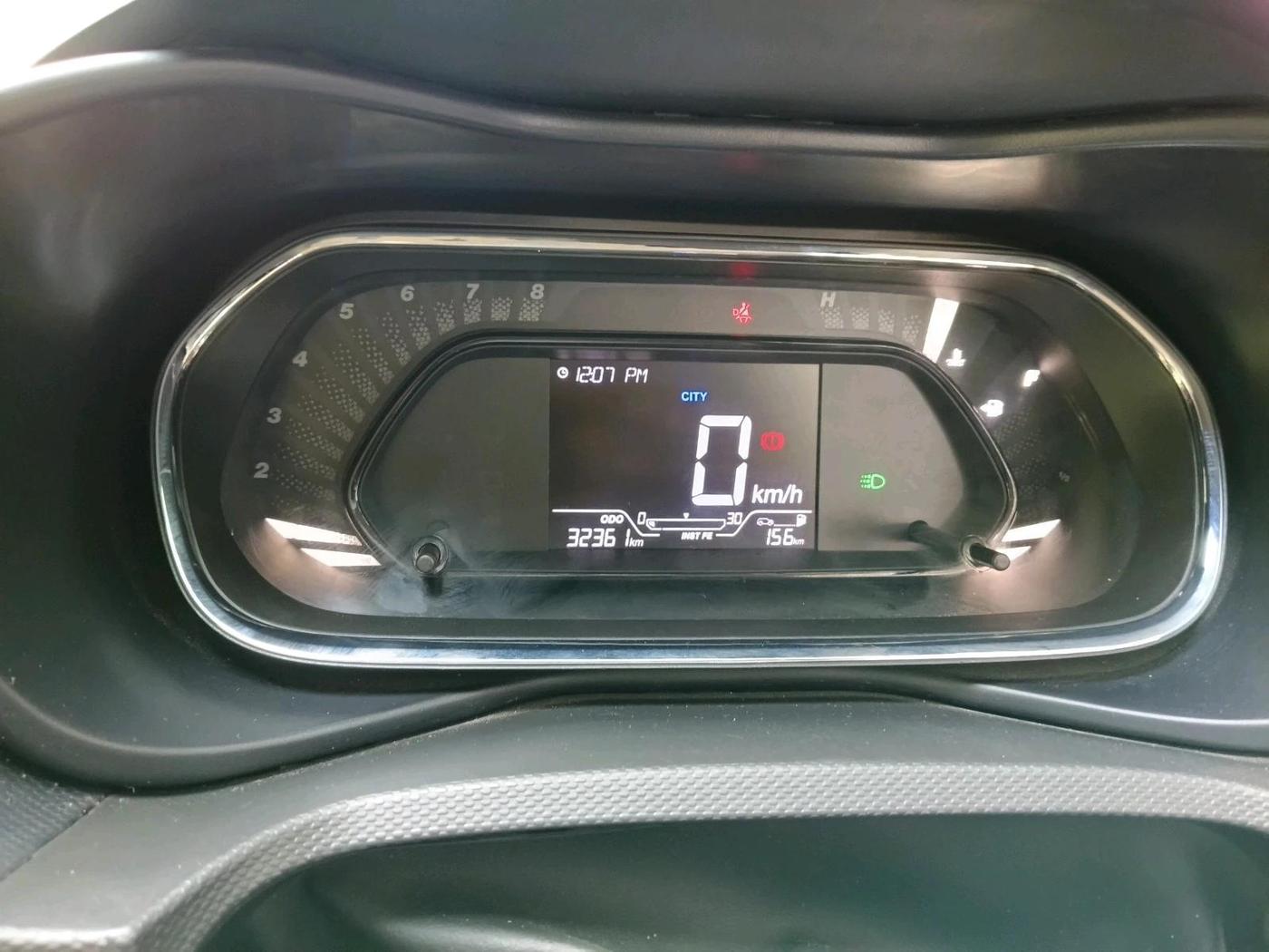 2023 Tata NEXON XM DIESEL, Diesel, Manual, 32,361 km, interior