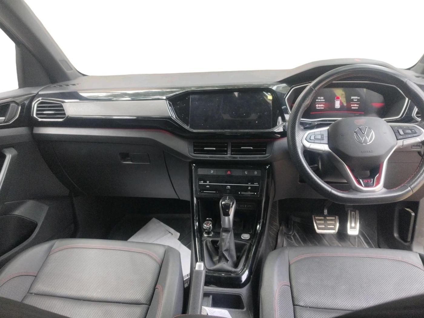 2025 Volkswagen TAIGUN GT PLUS 1.5 TSI DSG, Petrol, Automatic, 29,333 km, interior