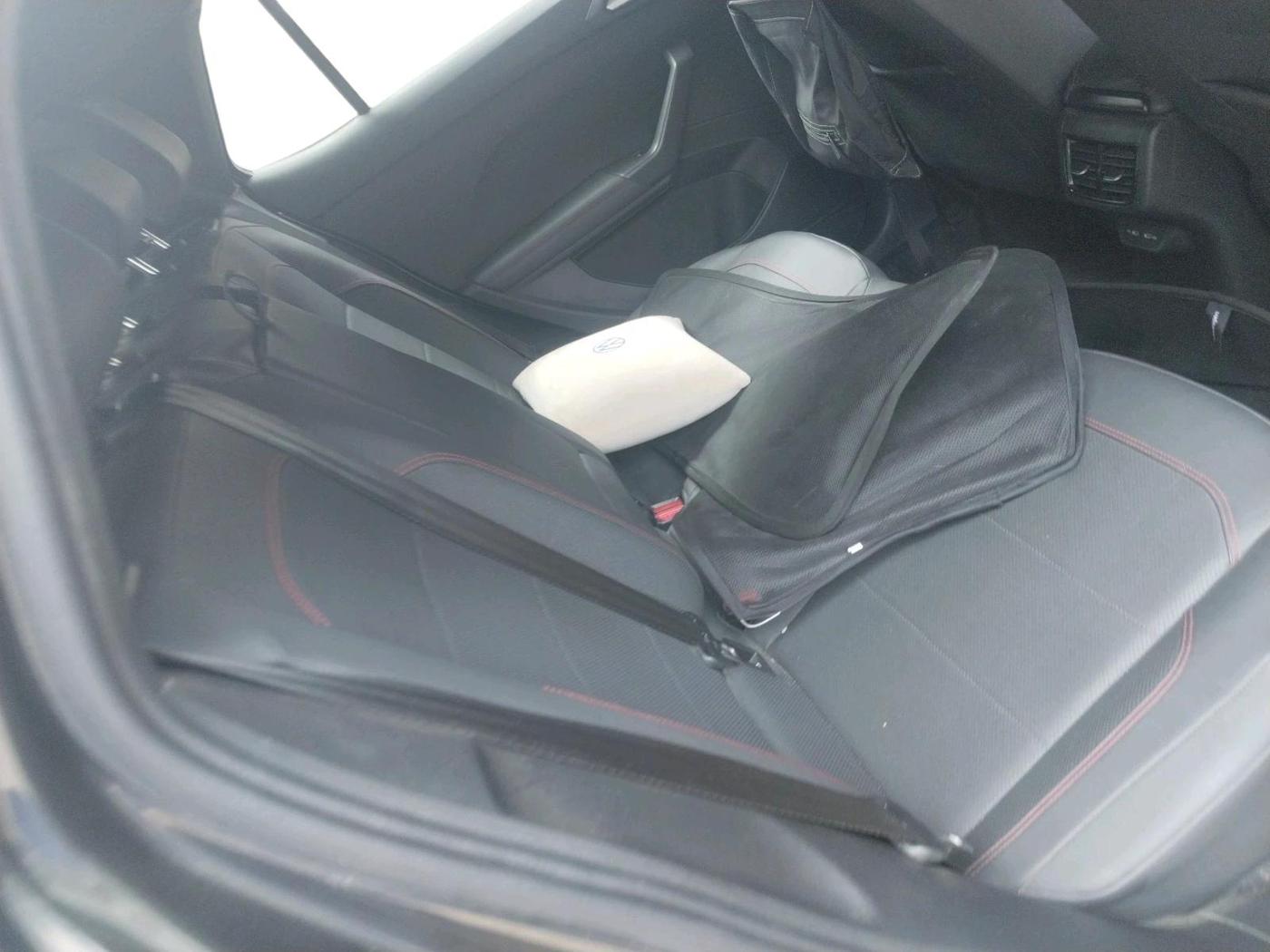 2025 Volkswagen TAIGUN GT PLUS 1.5 TSI DSG, Petrol, Automatic, 29,333 km, interior
