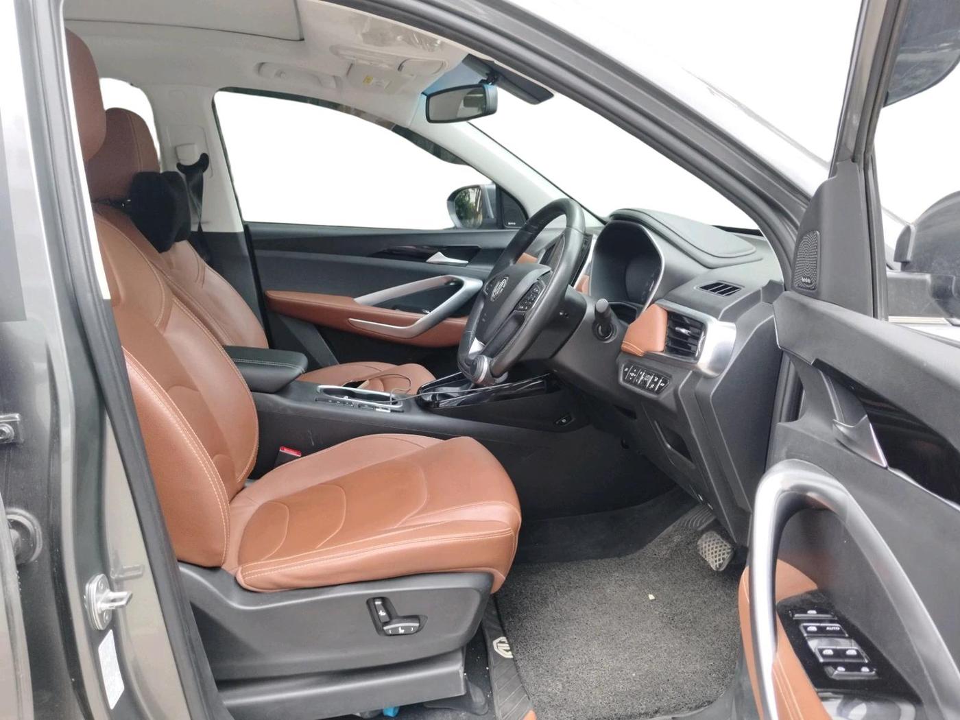 2022 MG HECTOR PLUS SHARP 1.5 PETROL TURBO CVT 6-STR, Petrol, Automatic, 63,437 km, interior
