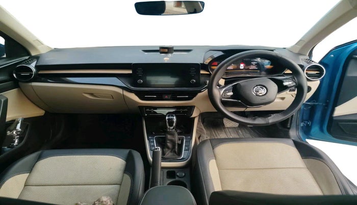 2023 Skoda SLAVIA STYLE 1.0L TSI AT, Petrol, Automatic, 16,690 km, interior