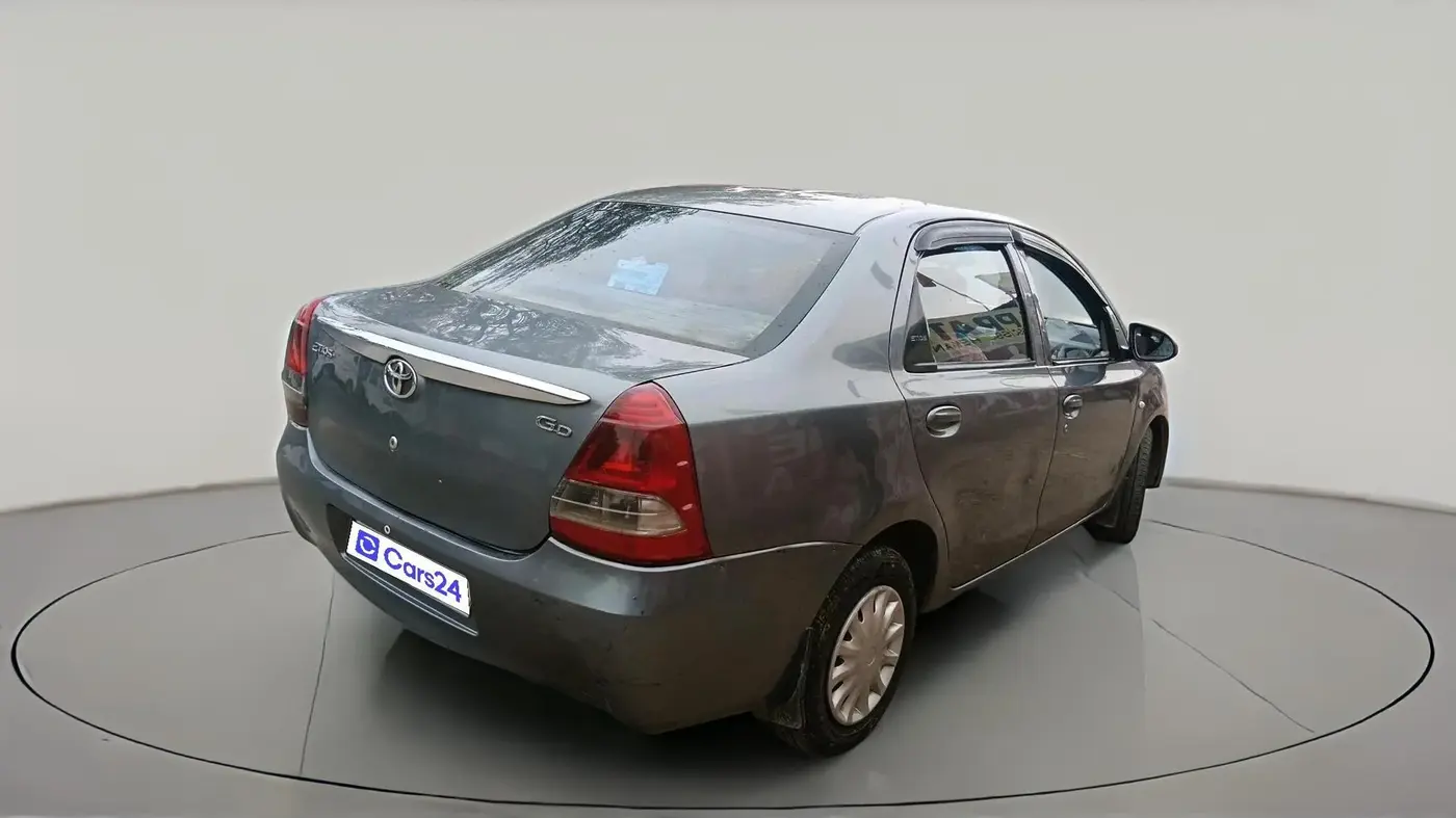 2015 Toyota Etios GD, Diesel, Manual, 2,52,825 km, exterior