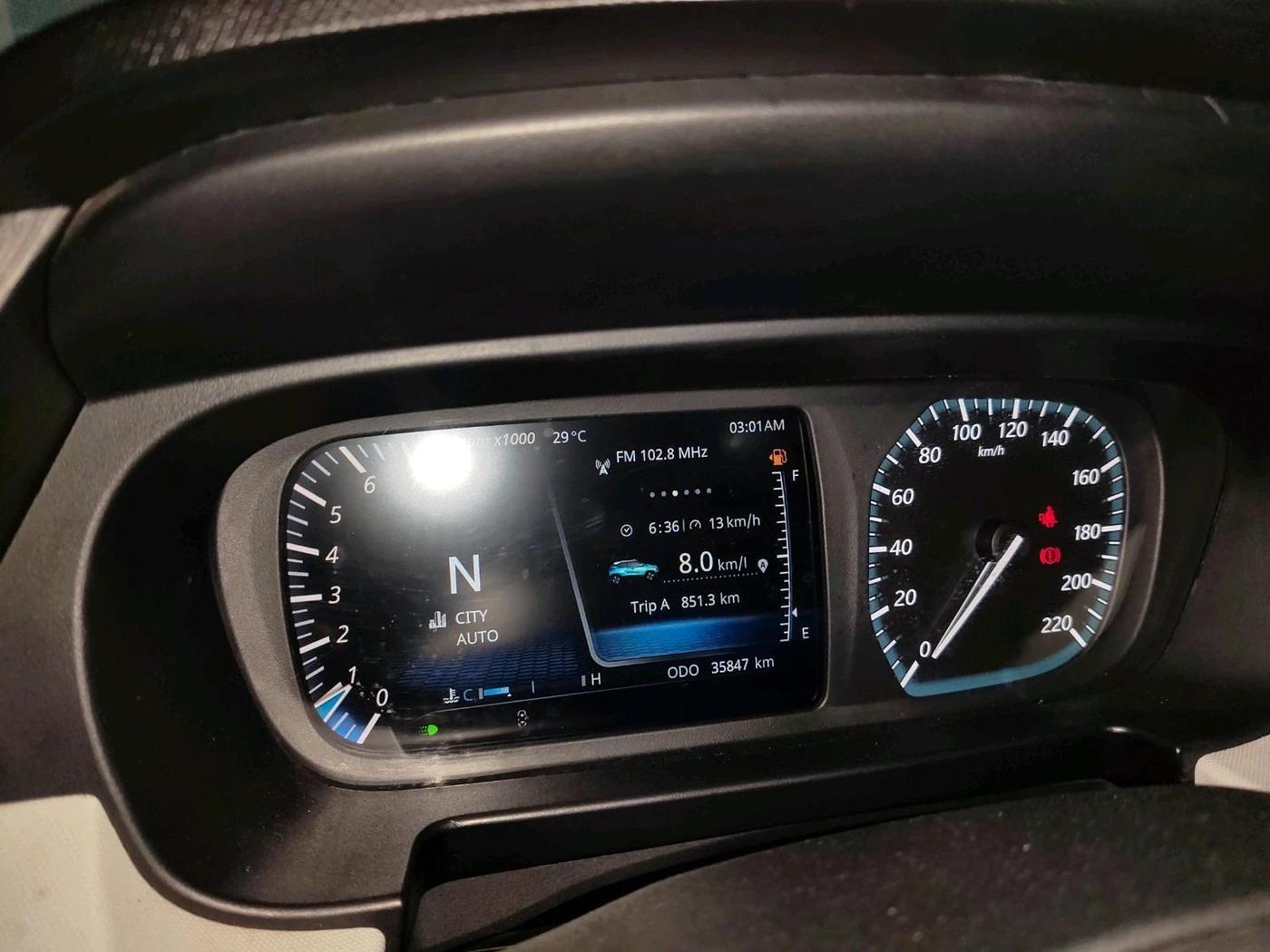 2022 Tata PUNCH CREATIVE  AMT, Petrol, Automatic, 35,847 km, interior