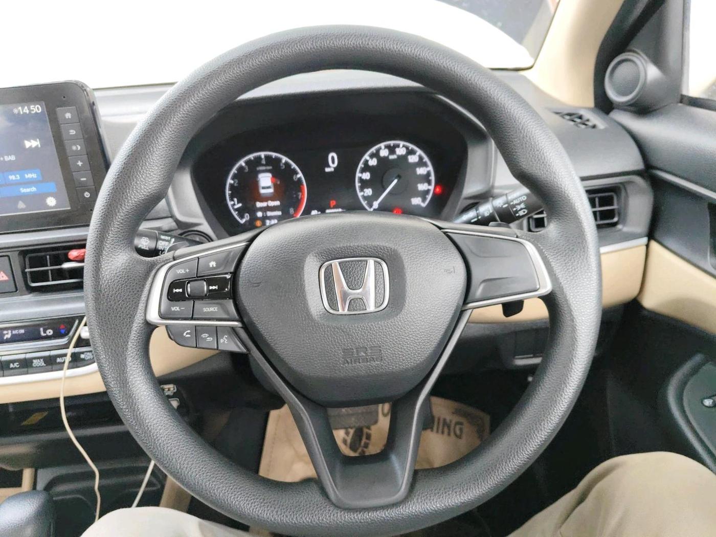 2025 Honda Amaze 1.2L I-VTEC VX CVT, Petrol, Automatic, 9,069 km, interior