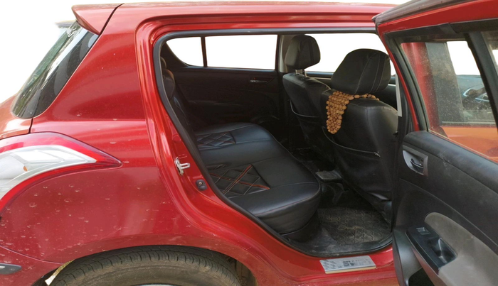 2014 Maruti Swift VXI, Petrol, Manual, 1,14,505 km, interior