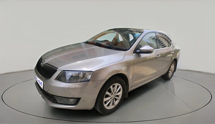 2014 Skoda Octavia ELEGANCE 2.0 TDI AT, Diesel, Automatic, 1,42,517 km, exterior