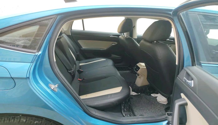 2023 Skoda SLAVIA AMBITION 1.0L TSI AT, Petrol, Automatic, 21,665 km, interior