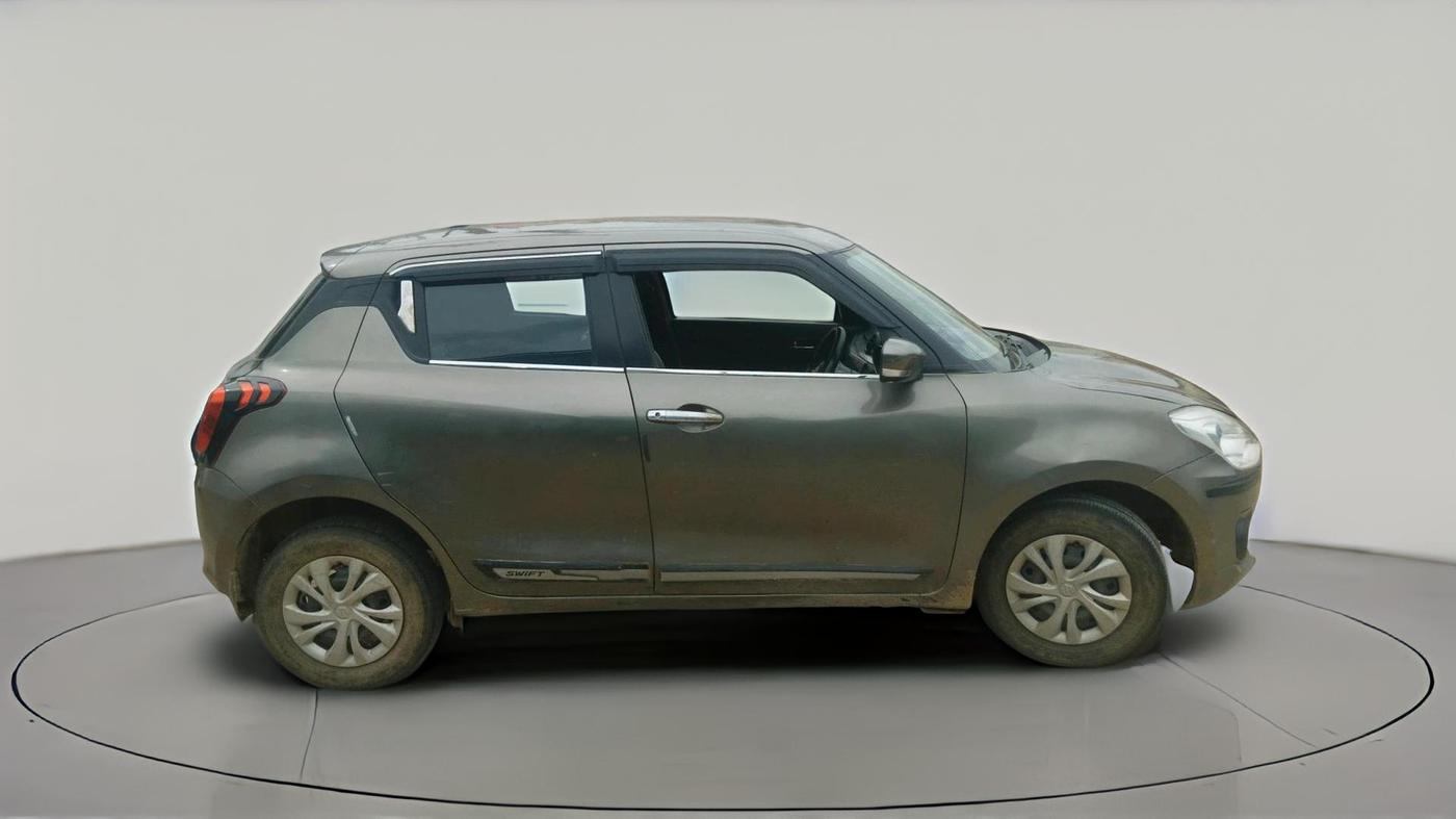 2022 Maruti Swift VXI, Petrol, Manual, 1,04,419 km, exterior