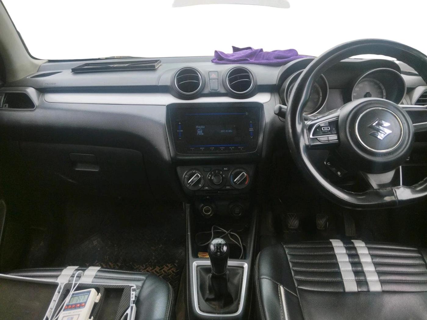 2022 Maruti Swift VXI, Petrol, Manual, 1,04,419 km, interior