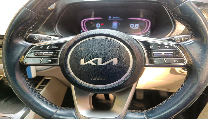 2022 KIA CARENS LUXURY PLUS 1.5 DIESEL AT 7 STR, Diesel, Automatic, 2,02,647 km, interior