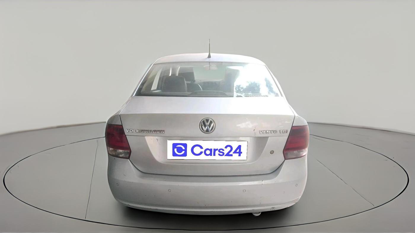 2012 Volkswagen Vento TRENDLINE DIESEL 1.6, Diesel, Manual, 2,41,424 km, exterior