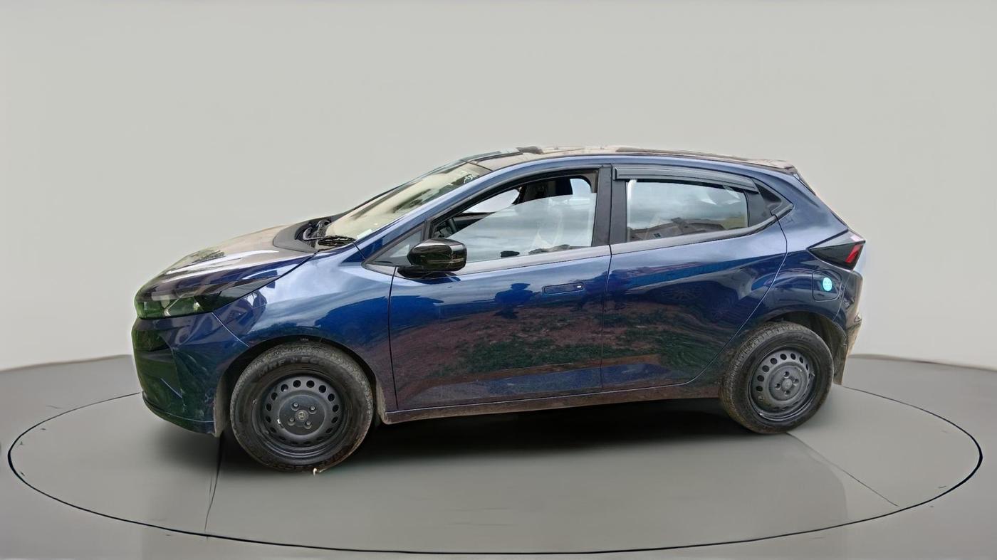 2026 Tata ALTROZ Smart Petrol 5MT, Petrol, Manual, 12,531 km, exterior