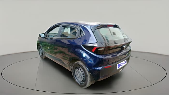 2026 Tata ALTROZ Smart Petrol 5MT, Petrol, Manual, 12,531 km, exterior