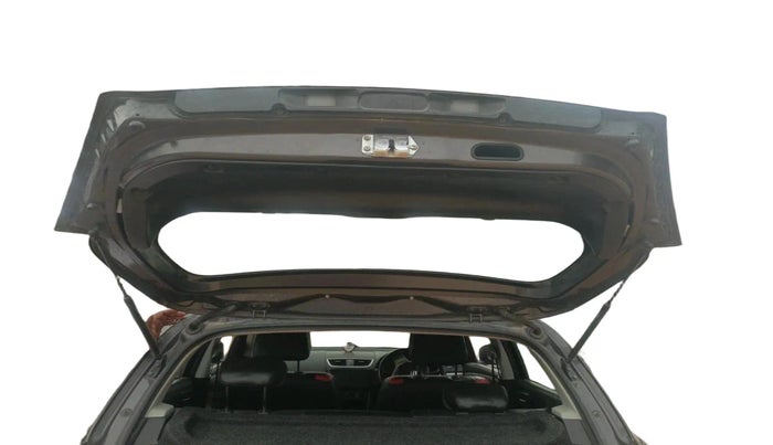 2016 Maruti Swift VXI, Petrol, Manual, 86,463 km, exterior