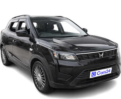 2023 Mahindra XUV300 - SUV - Petrol - Manual - ₹8.00 lakh