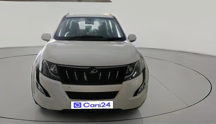 2016 Mahindra XUV500 W10 AT, Diesel, Automatic, 1,08,186 km, exterior