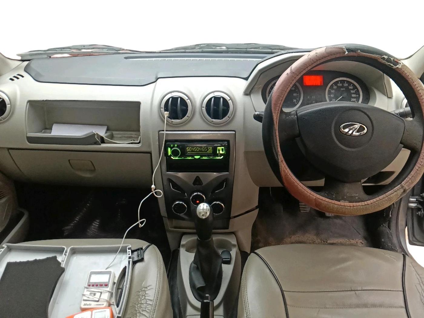 2014 Mahindra Verito 1.5 D4, Diesel, Manual, 81,222 km, interior