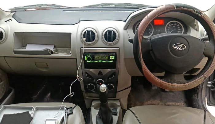 2014 Mahindra Verito 1.5 D4, Diesel, Manual, 81,222 km, interior