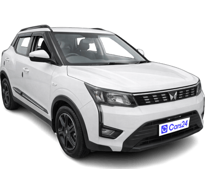 2024 Mahindra XUV300 - SUV - Diesel - Manual - ₹9.00 lakh