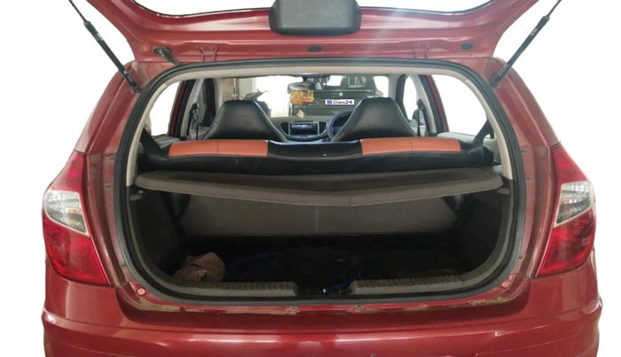 2013 Hyundai i10 MAGNA 1.2, Petrol, Manual, 87,567 km, exterior