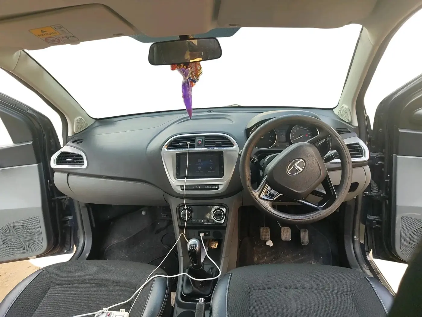 2019 Tata TIGOR XZ PLUS PETROL, Petrol, Manual, 62,451 km, interior