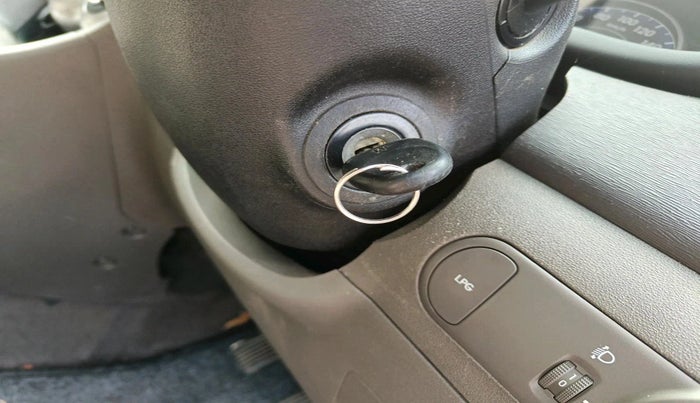 2012 Hyundai i10 MAGNA 1.1 LPG, Petrol, Manual, 66,184 km, interior