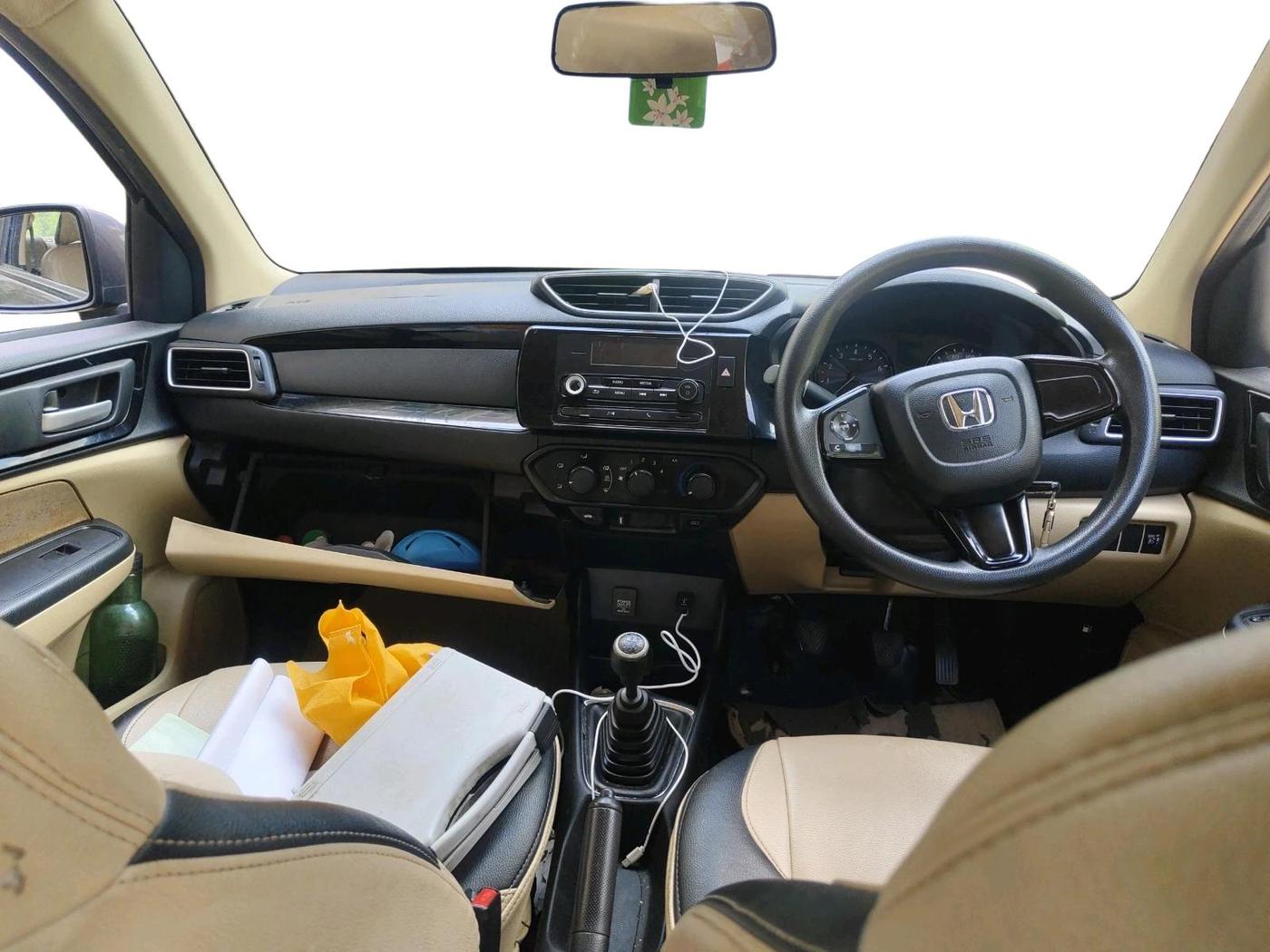 2018 Honda Amaze 1.2L I-VTEC S, Petrol, Manual, 79,134 km, interior