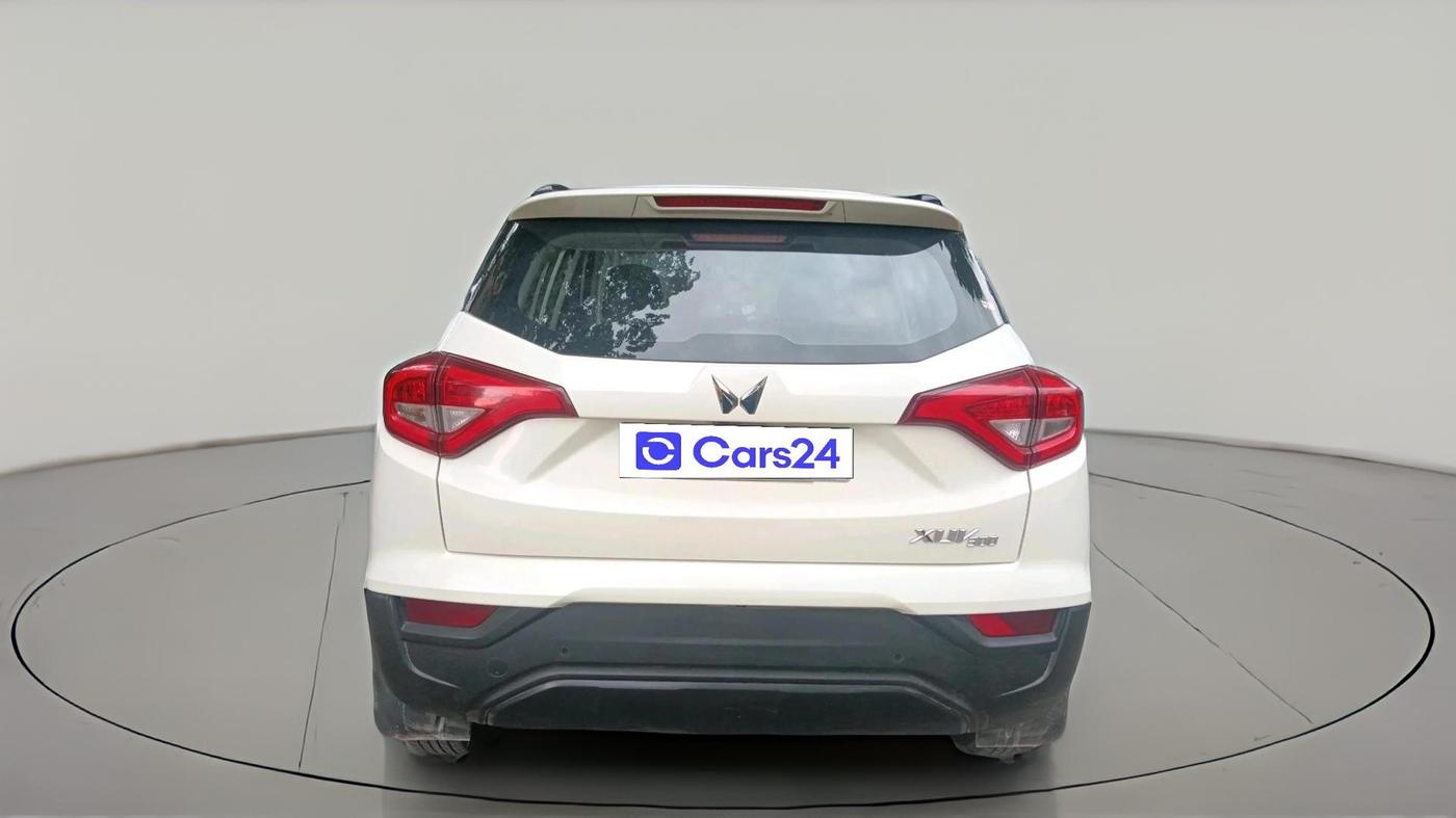 2022 Mahindra XUV300 W6 1.5 Diesel, Diesel, Manual, 84,250 km, exterior