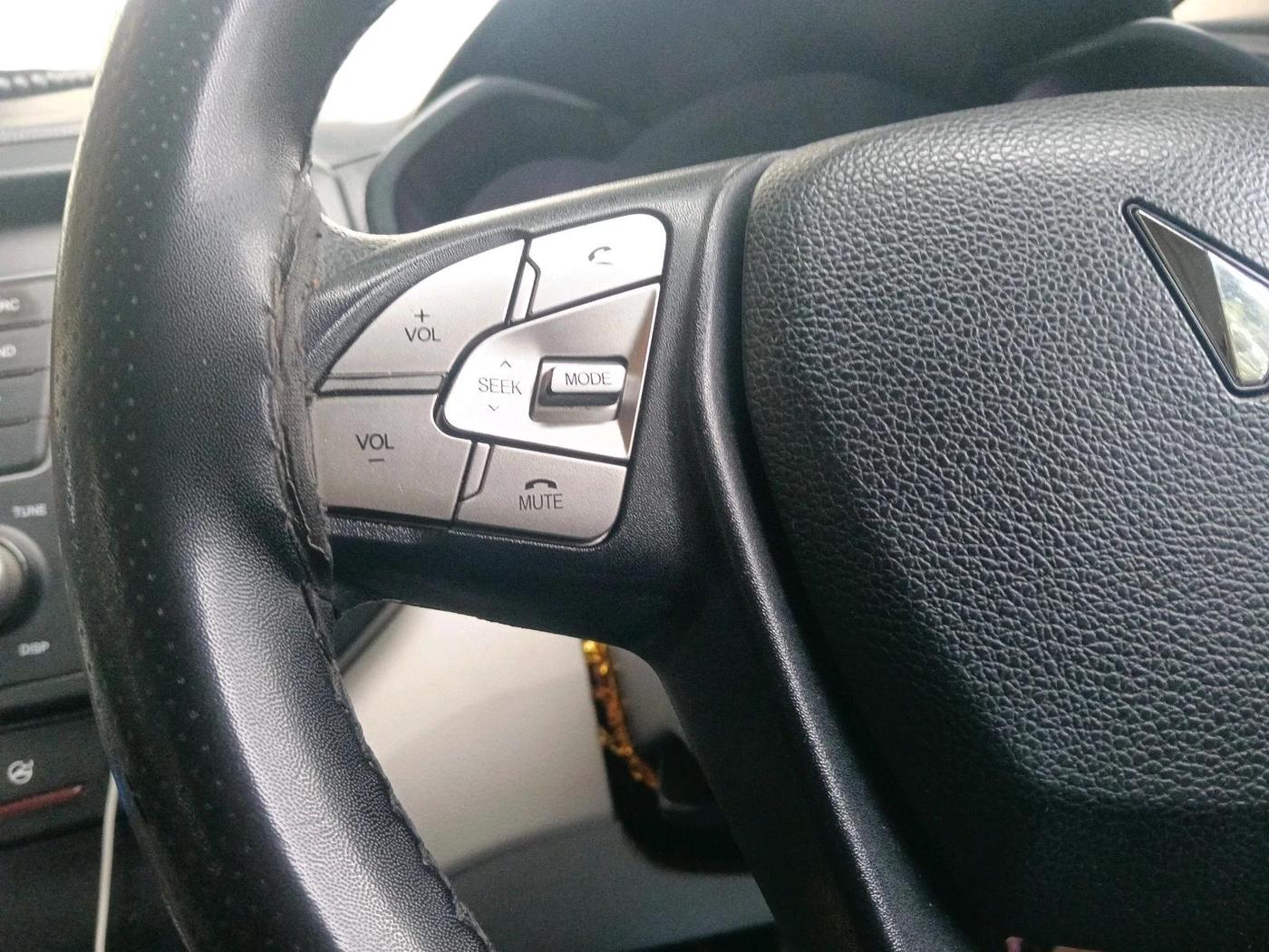 2022 Mahindra XUV300 W6 1.5 Diesel, Diesel, Manual, 84,250 km, interior