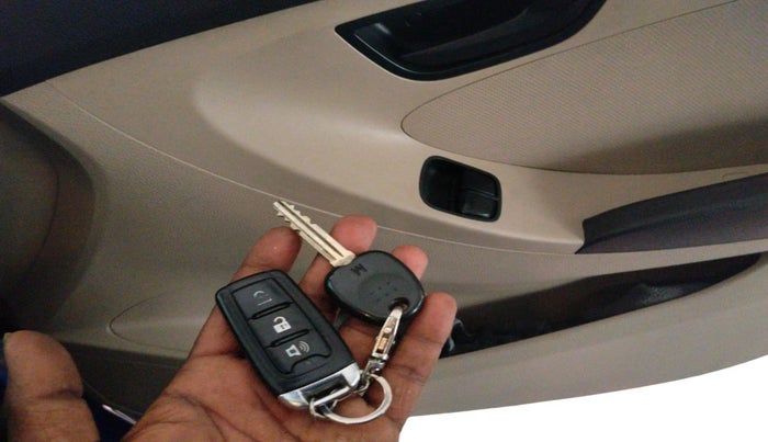 2015 Hyundai Eon MAGNA +, Petrol, Manual, 56,567 km, interior