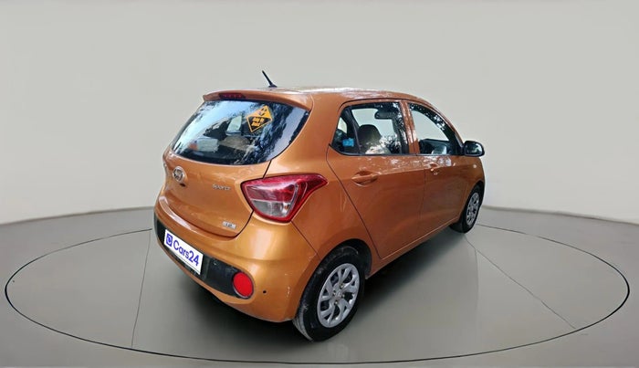 2017 Hyundai Grand i10 SPORTZ 1.2 KAPPA VTVT, Petrol, Manual, 1,11,015 km, exterior
