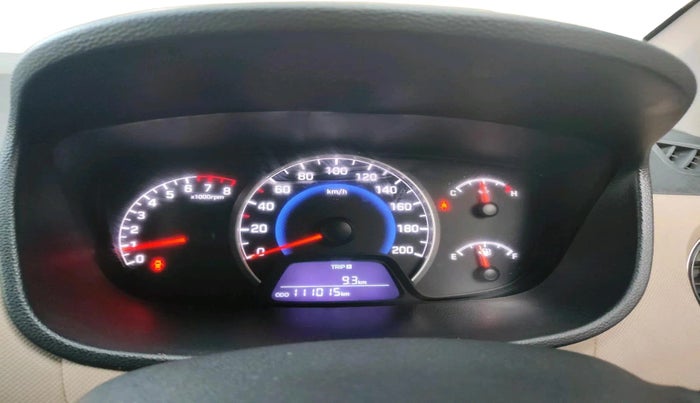 2017 Hyundai Grand i10 SPORTZ 1.2 KAPPA VTVT, Petrol, Manual, 1,11,015 km, interior