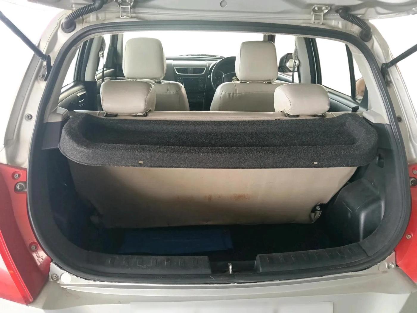 2011 Maruti Swift ZXI, Petrol, Manual, 1,07,522 km, exterior