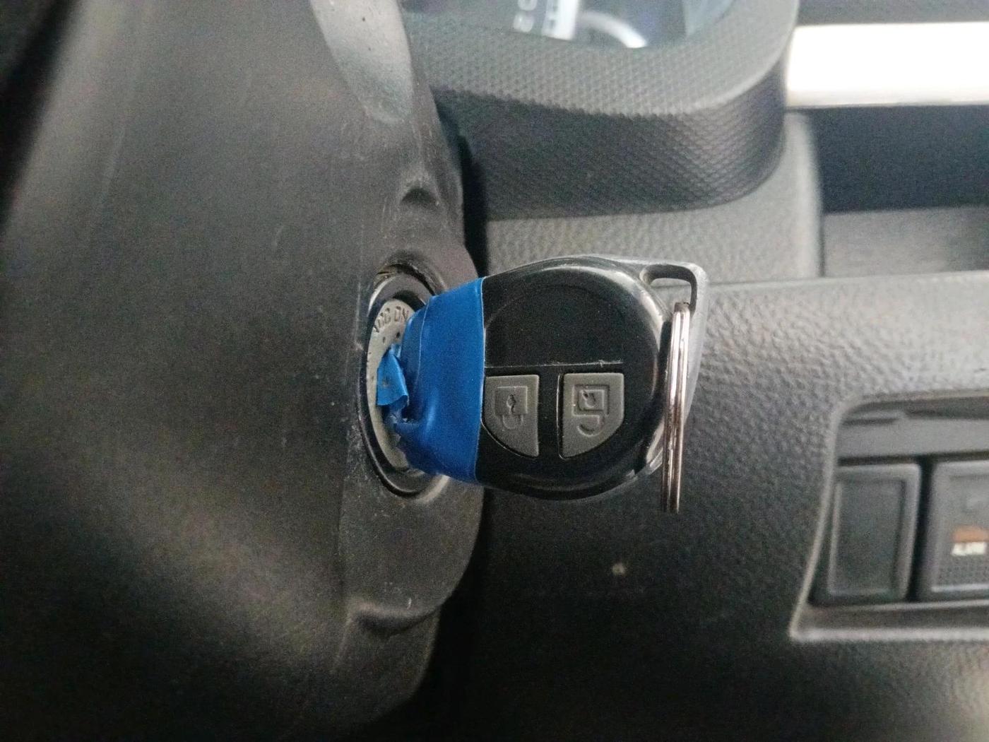 2011 Maruti Swift ZXI, Petrol, Manual, 1,07,522 km, interior