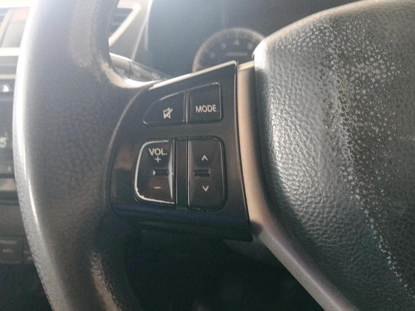 2011 Maruti Swift ZXI, Petrol, Manual, 1,07,522 km, interior