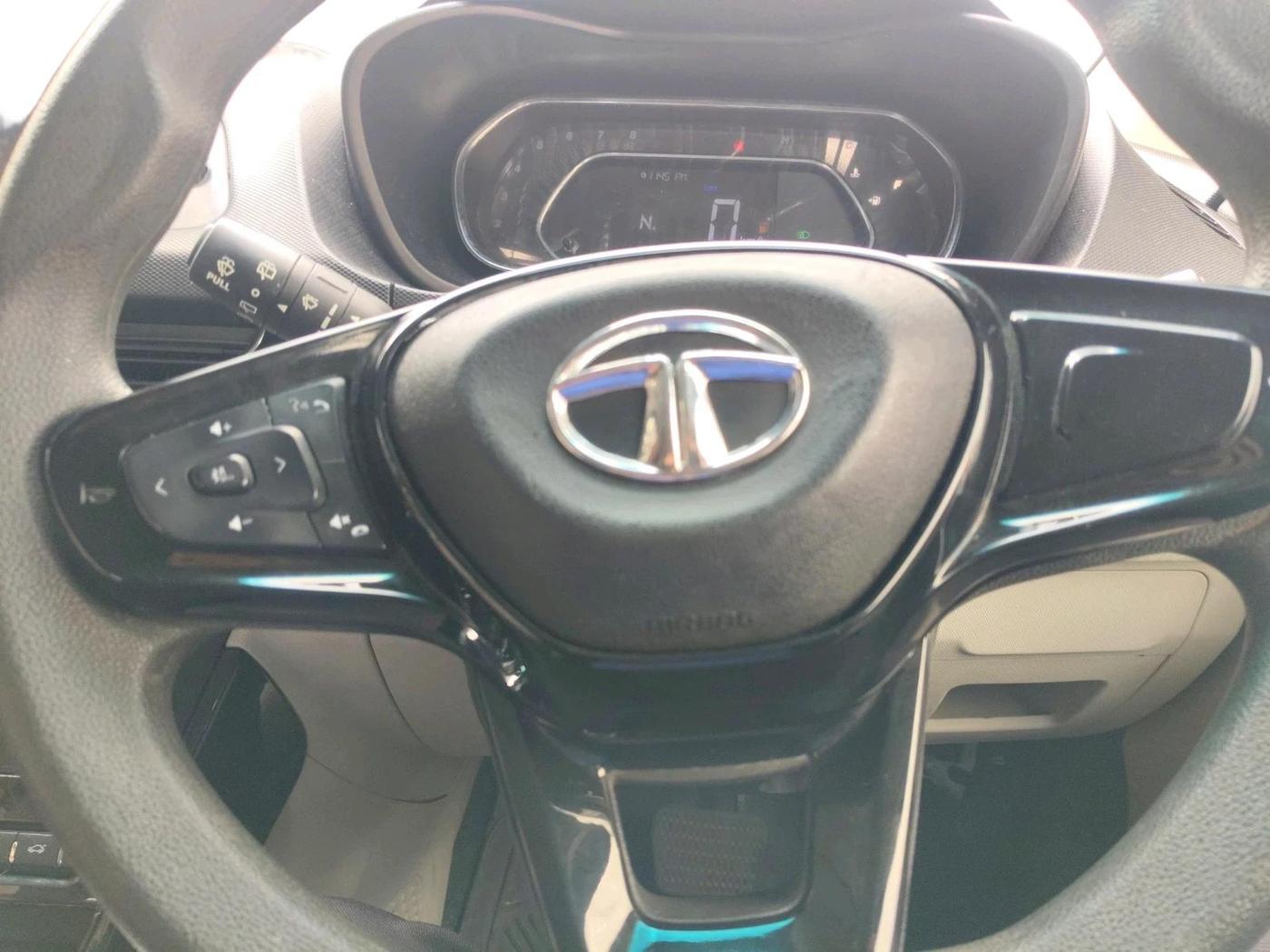 2023 Tata NEXON XZA PLUS PETROL, Petrol, Automatic, 13,146 km, interior