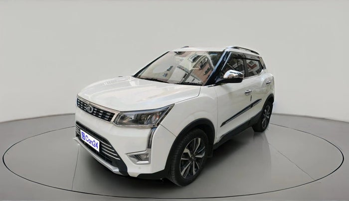 2019 Mahindra XUV300 W8 (O) 1.2 PETROL, Petrol, Manual, 64,772 km, exterior