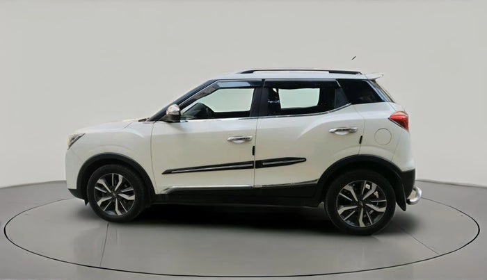 2019 Mahindra XUV300 W8 (O) 1.2 PETROL, Petrol, Manual, 64,772 km, exterior